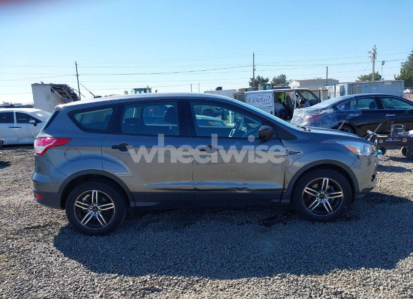 Photo 13 of 2014 Ford Escape S (VIN 1FMCU0F78EUD87835)