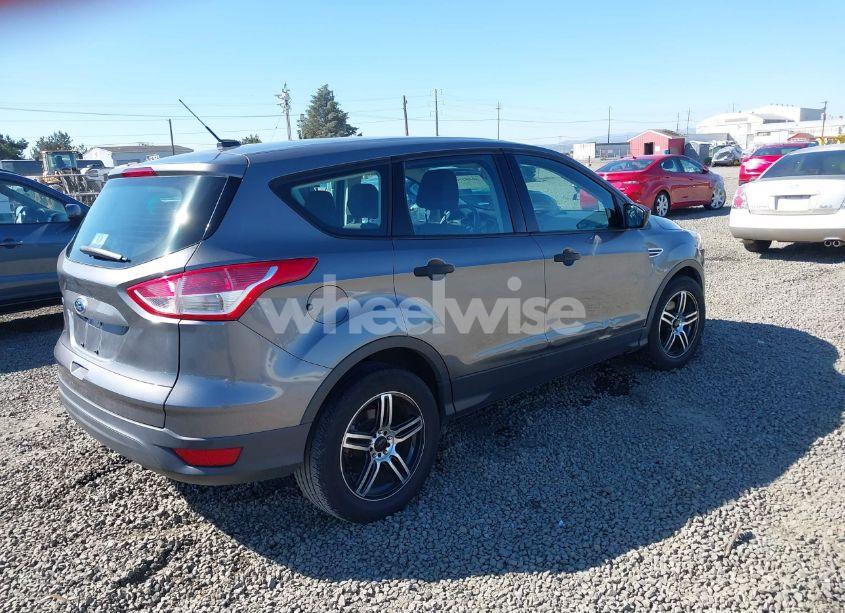 Photo 4 of 2014 Ford Escape S (VIN 1FMCU0F78EUD87835)