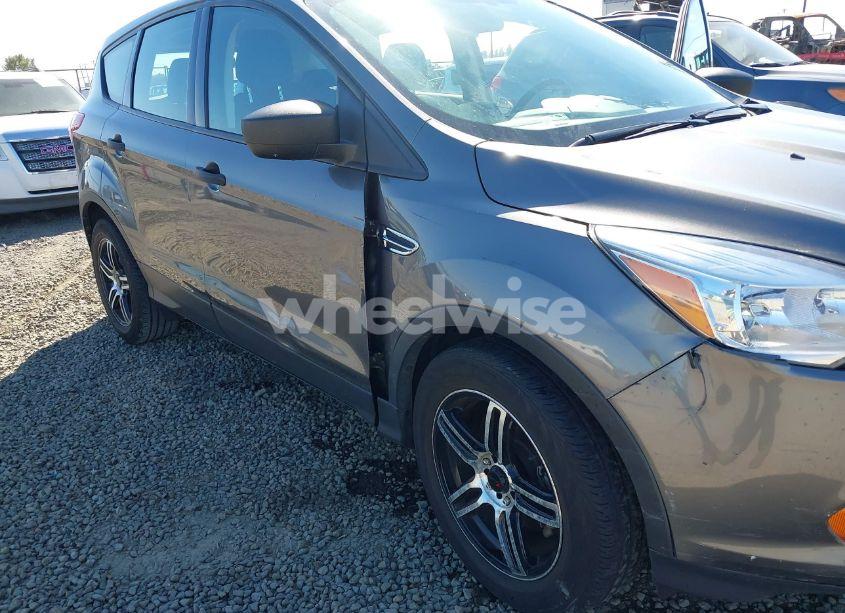 Photo 6 of 2014 Ford Escape S (VIN 1FMCU0F78EUD87835)