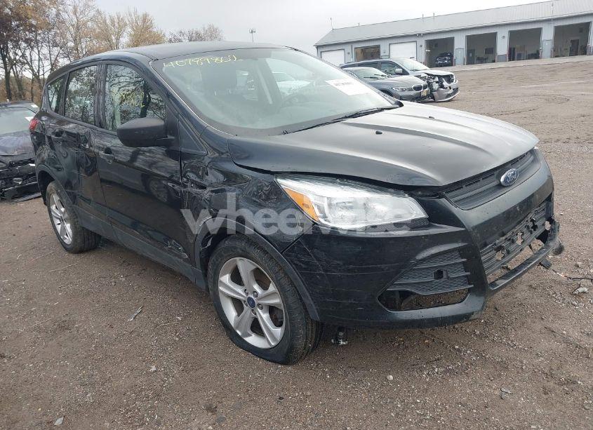 2014 Ford Escape S (VIN 1FMCU0F78EUE56488) main photo