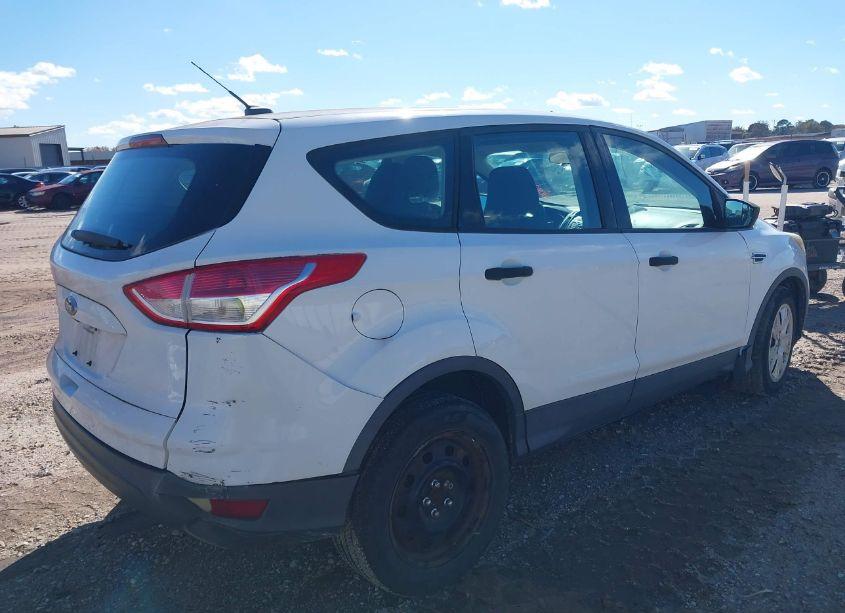Photo 4 of 2015 Ford Escape S (VIN 1FMCU0F78FUA11668)