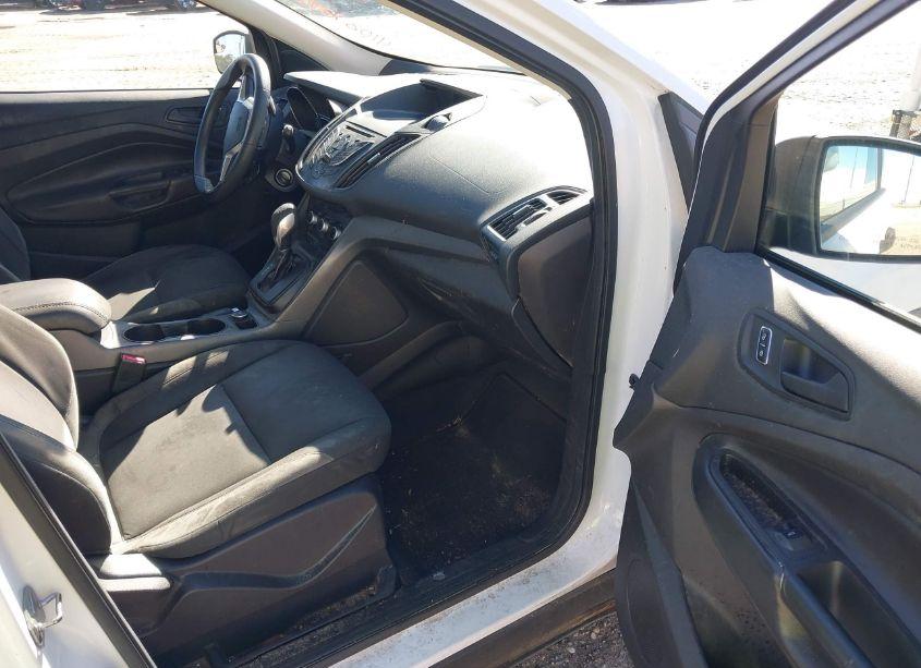 Photo 5 of 2015 Ford Escape S (VIN 1FMCU0F78FUA11668)