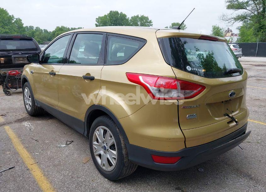 Photo 3 of 2015 Ford Escape S (VIN 1FMCU0F78FUA42354)