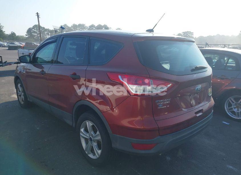 Photo 3 of 2015 Ford Escape S (VIN 1FMCU0F78FUA88928)
