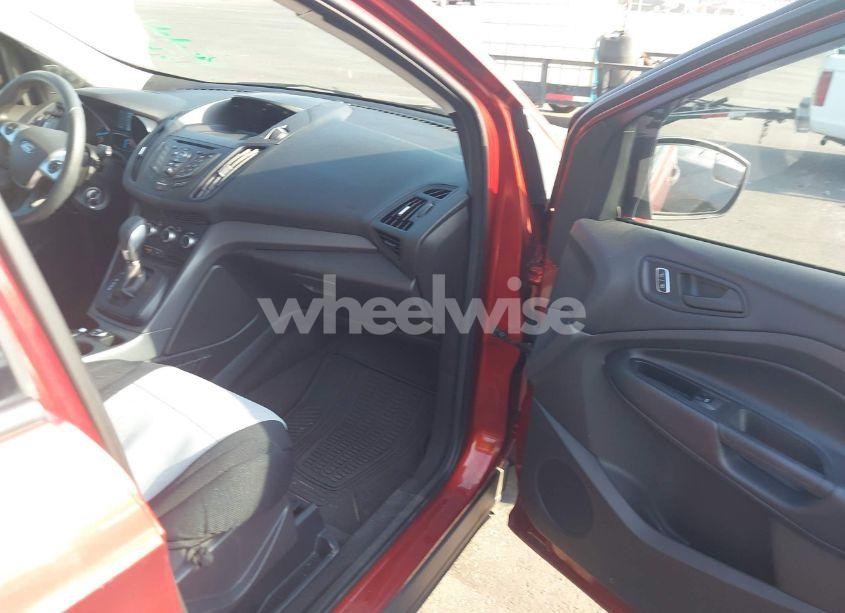 Photo 5 of 2015 Ford Escape S (VIN 1FMCU0F78FUA88928)