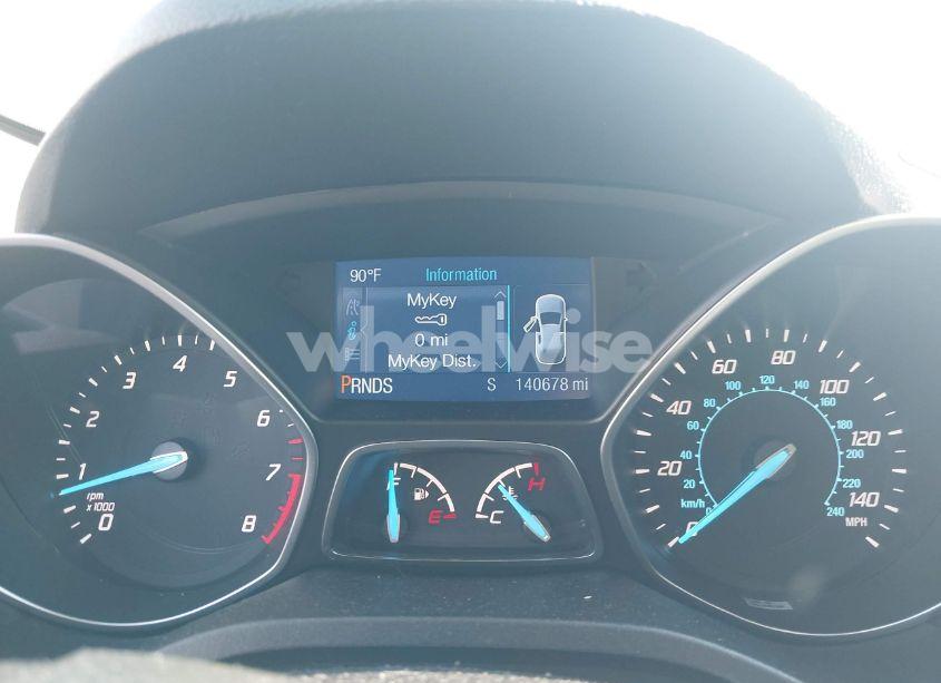 Photo 7 of 2015 Ford Escape S (VIN 1FMCU0F78FUA88928)