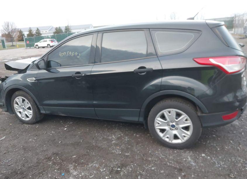 Photo 14 of 2015 Ford Escape S (VIN 1FMCU0F78FUB70173)