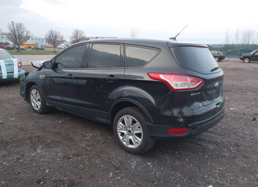 Photo 3 of 2015 Ford Escape S (VIN 1FMCU0F78FUB70173)