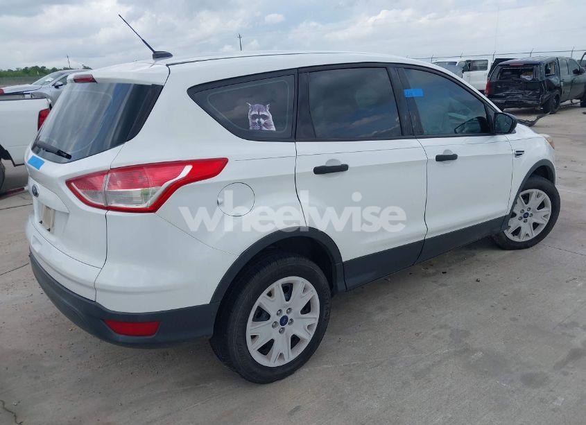Photo 4 of 2015 Ford Escape S (VIN 1FMCU0F78FUC61539)