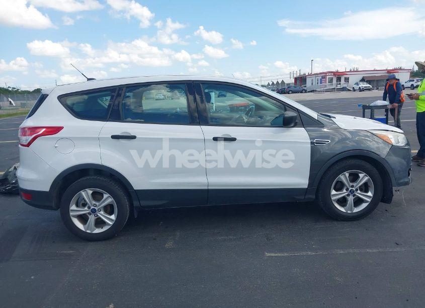 Photo 14 of 2016 Ford Escape S (VIN 1FMCU0F78GUA55333)