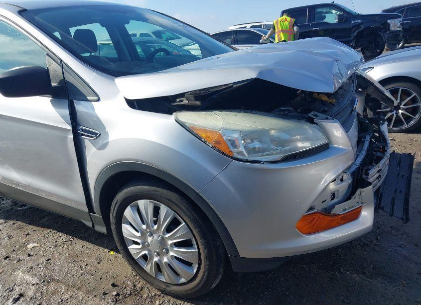Photo 17 of 2016 Ford Escape S (VIN 1FMCU0F78GUA76764)