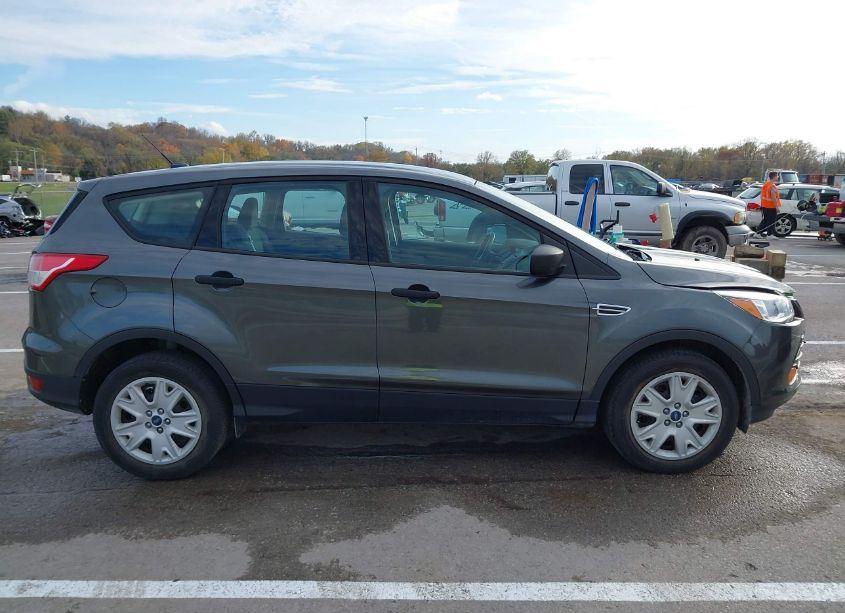 Photo 13 of 2016 Ford Escape S (VIN 1FMCU0F78GUC26663)