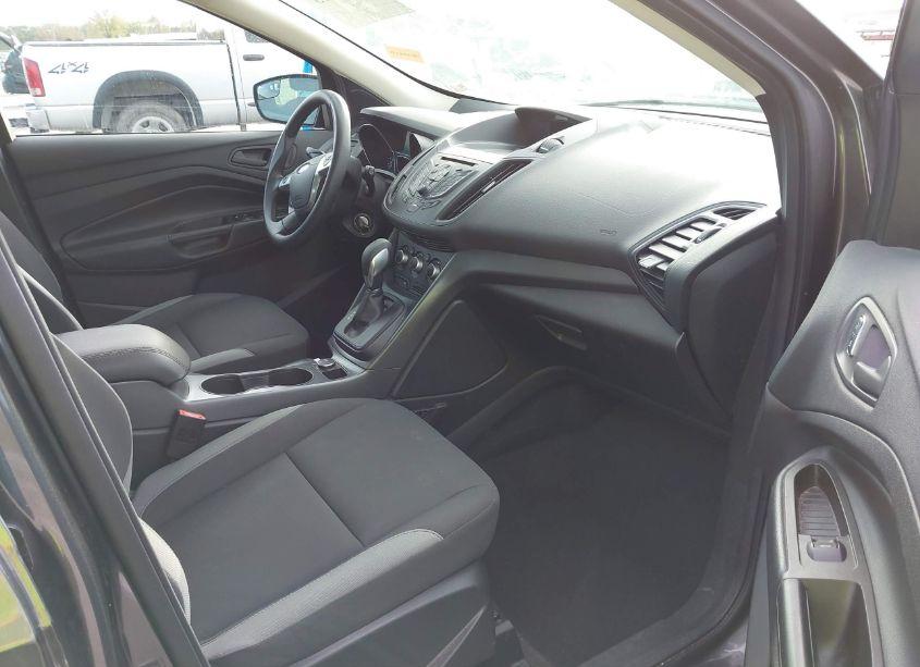 Photo 5 of 2016 Ford Escape S (VIN 1FMCU0F78GUC26663)