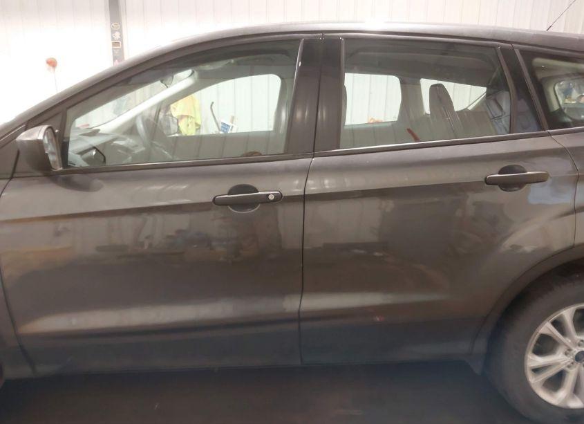 Photo 14 of 2017 Ford Escape S (VIN 1FMCU0F78HUE48038)