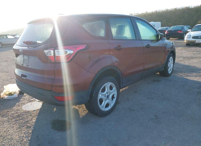 Photo 4 of 2018 Ford Escape S (VIN 1FMCU0F78JUA07113)