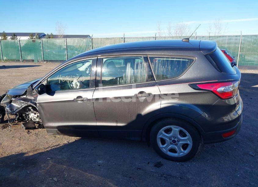 Photo 14 of 2018 Ford Escape S (VIN 1FMCU0F78JUA27233)