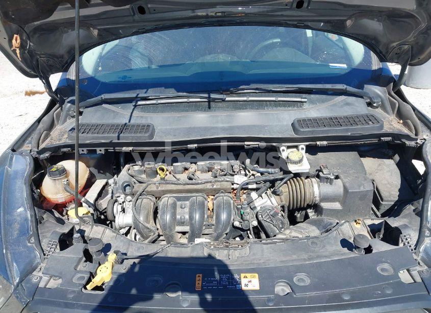 Photo 10 of 2018 Ford Escape S (VIN 1FMCU0F78JUD13762)