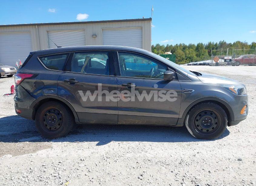 Photo 13 of 2018 Ford Escape S (VIN 1FMCU0F78JUD13762)