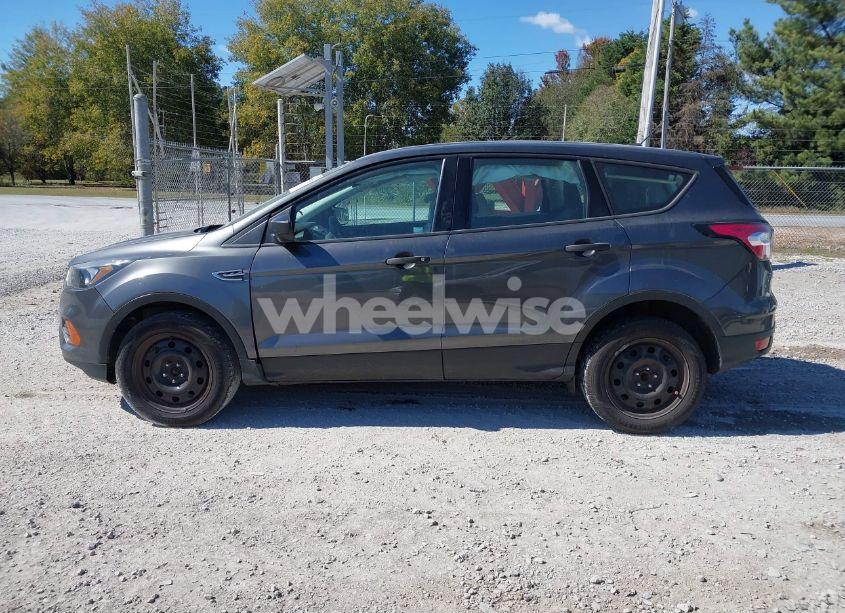 Photo 14 of 2018 Ford Escape S (VIN 1FMCU0F78JUD13762)