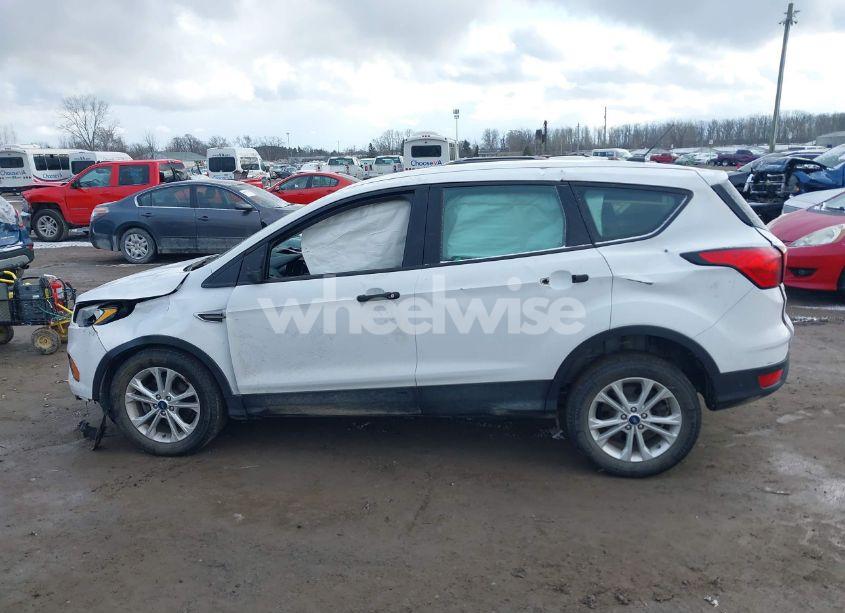 Photo 14 of 2019 Ford Escape S (VIN 1FMCU0F78KUA39819)