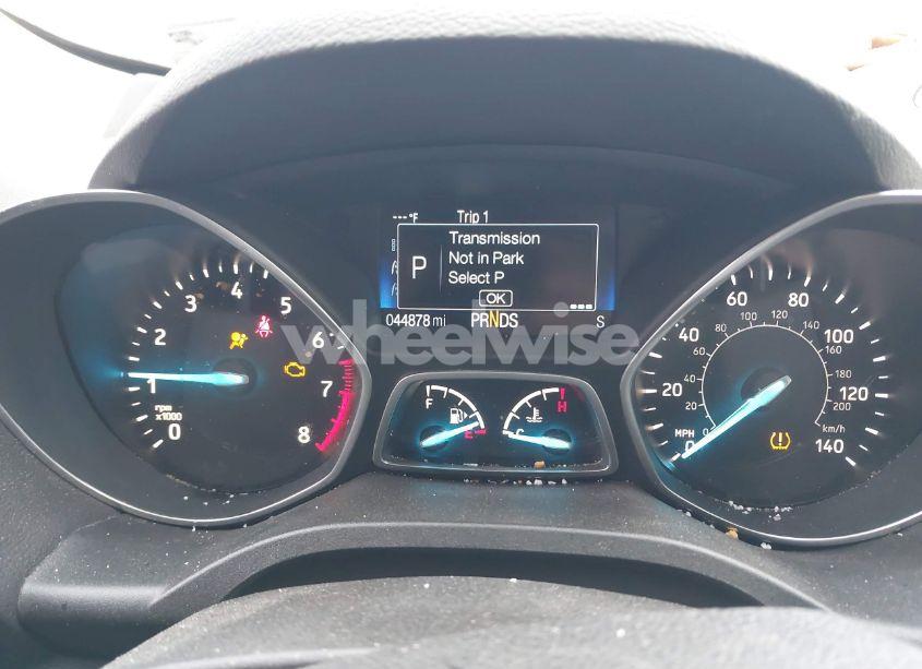 Photo 7 of 2019 Ford Escape S (VIN 1FMCU0F78KUA39819)
