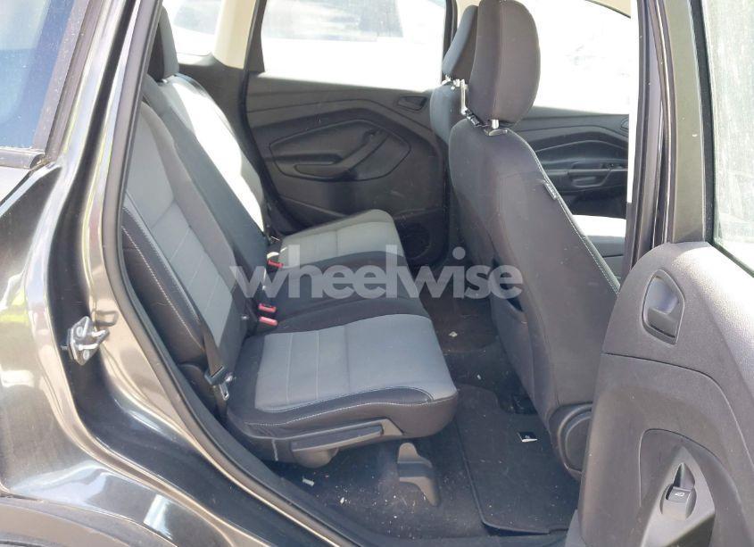 Photo 8 of 2019 Ford Escape S (VIN 1FMCU0F78KUA49721)