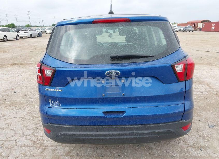 Photo 16 of 2019 Ford Escape S (VIN 1FMCU0F78KUB26300)