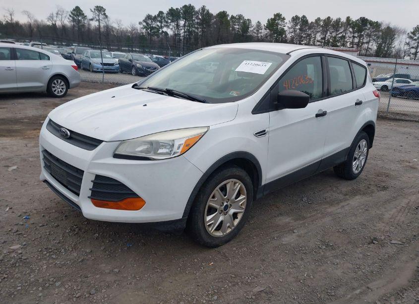 Photo 2 of 2013 Ford Escape S (VIN 1FMCU0F79DUA23793)