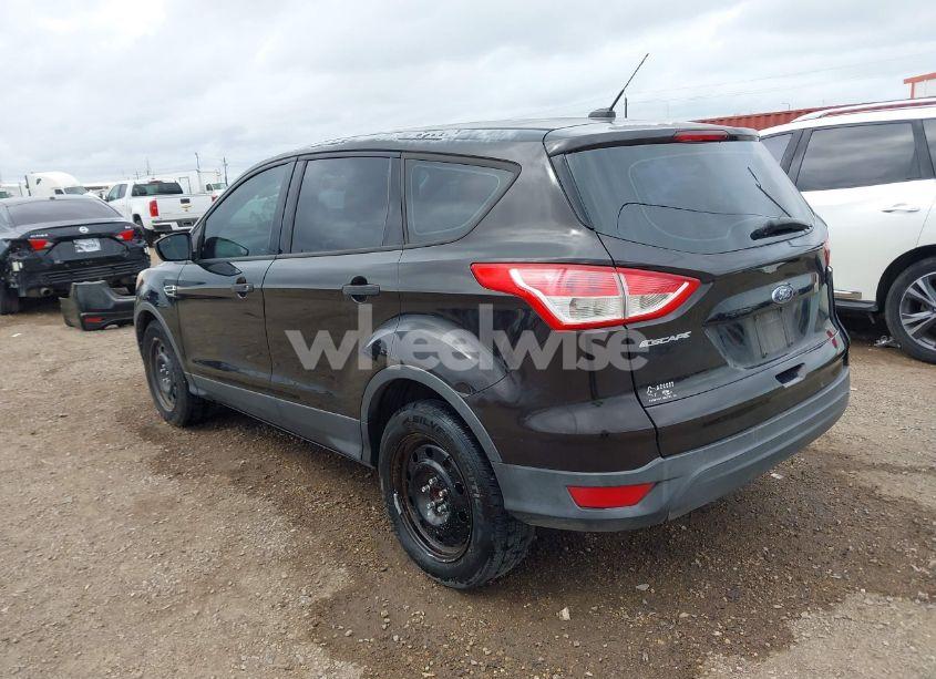 Photo 3 of 2013 Ford Escape S (VIN 1FMCU0F79DUB00212)