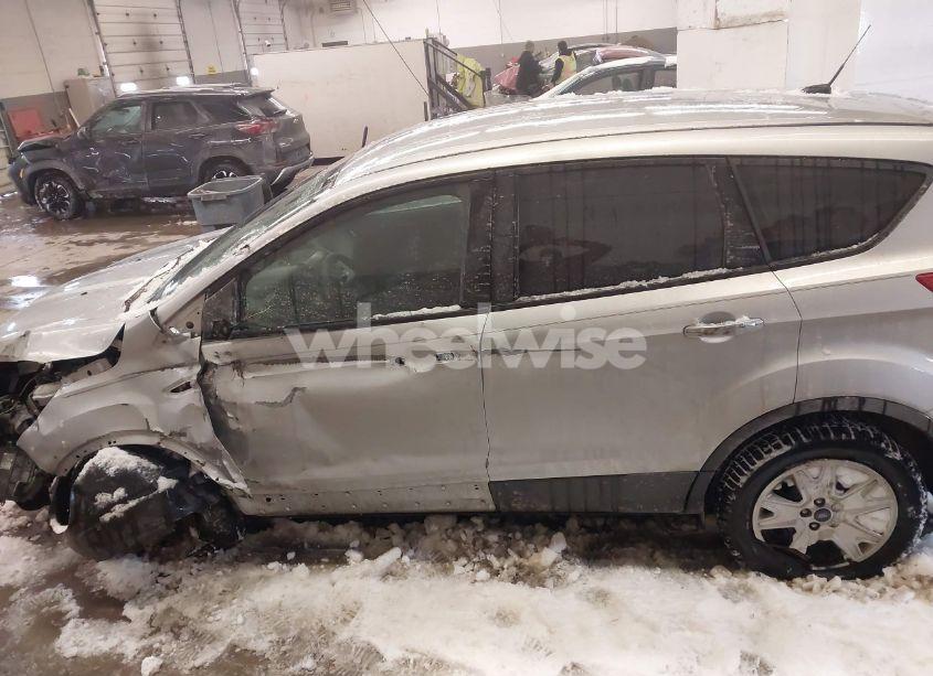 Photo 15 of 2013 Ford Escape S (VIN 1FMCU0F79DUB30794)