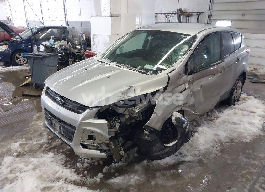 Photo 6 of 2013 Ford Escape S (VIN 1FMCU0F79DUB30794)