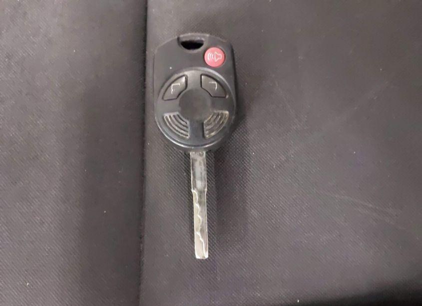 Photo 11 of 2013 Ford Escape S (VIN 1FMCU0F79DUB41004)