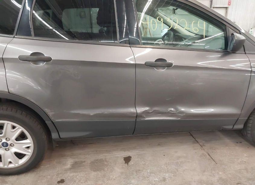 Photo 13 of 2013 Ford Escape S (VIN 1FMCU0F79DUB41004)