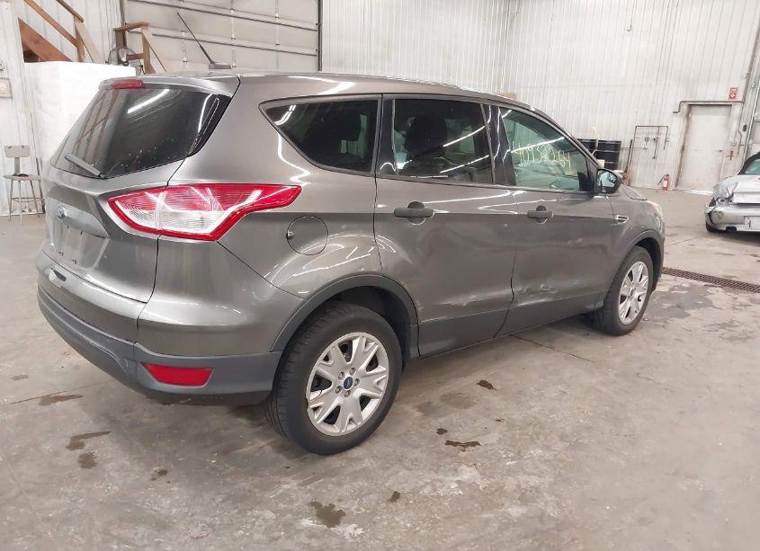 Photo 4 of 2013 Ford Escape S (VIN 1FMCU0F79DUB41004)