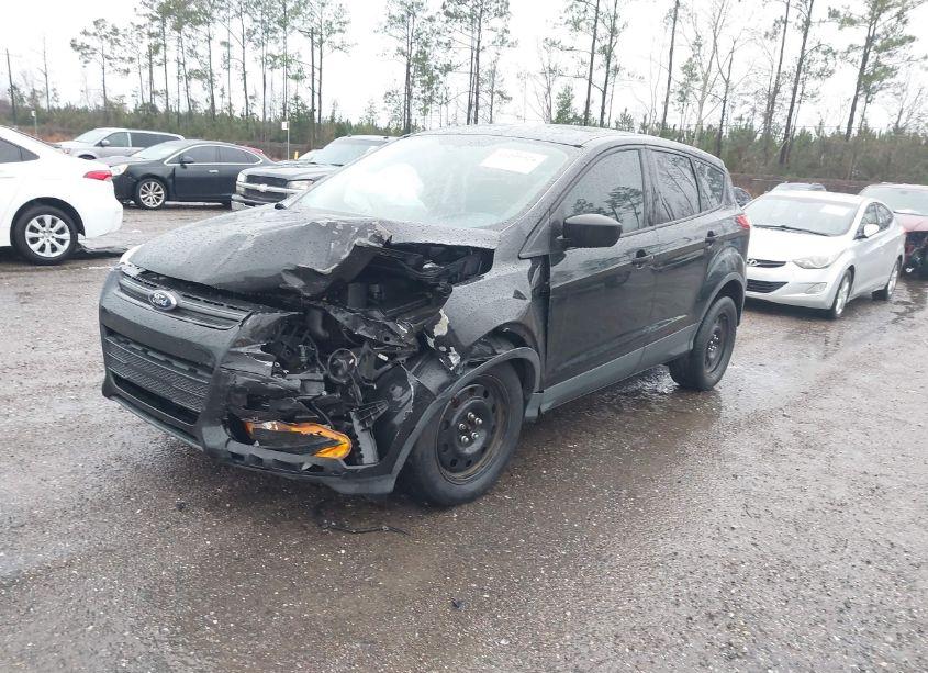 Photo 2 of 2014 Ford Escape S (VIN 1FMCU0F79EUB69385)