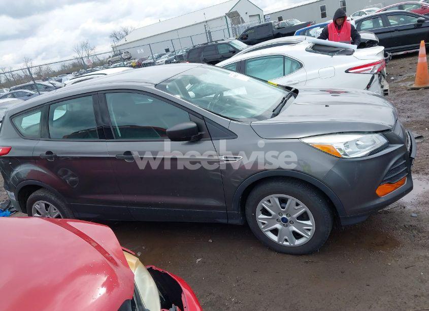 Photo 14 of 2014 Ford Escape S (VIN 1FMCU0F79EUB71198)