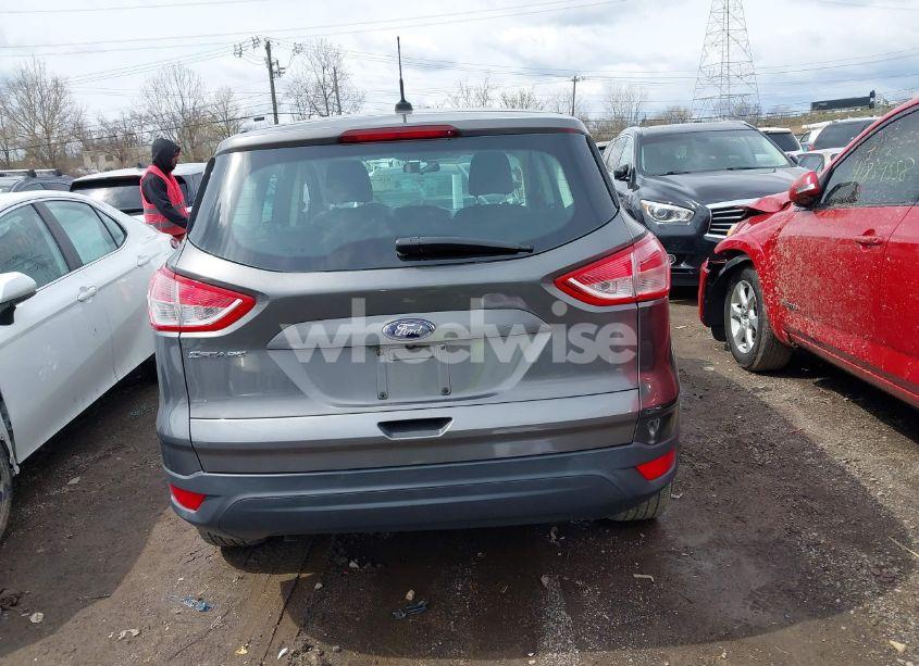 Photo 17 of 2014 Ford Escape S (VIN 1FMCU0F79EUB71198)