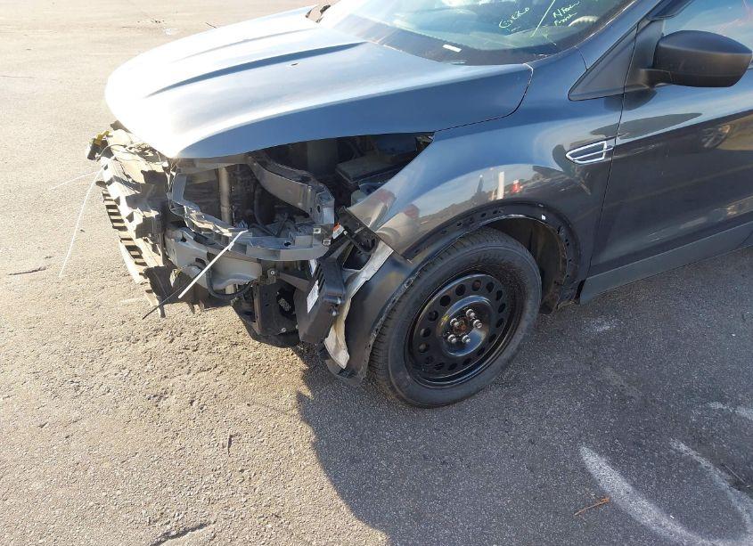 Photo 16 of 2015 Ford Escape S (VIN 1FMCU0F79FUB87788)