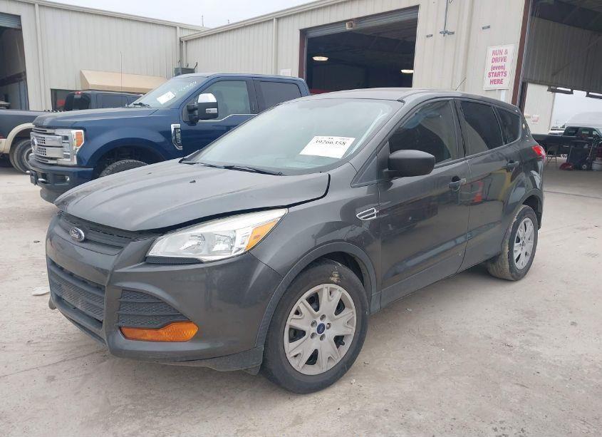 Photo 2 of 2016 Ford Escape S (VIN 1FMCU0F79GUB71060)