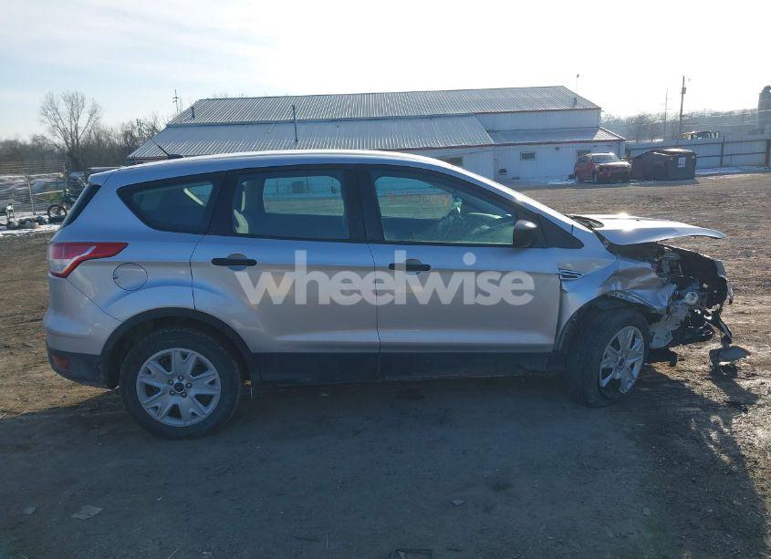 Photo 13 of 2016 Ford Escape S (VIN 1FMCU0F79GUC07426)