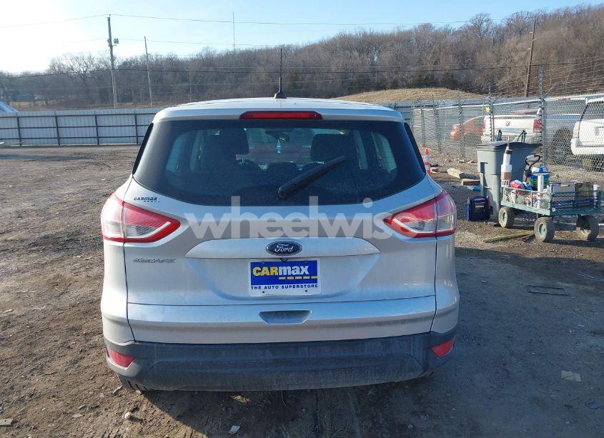 Photo 16 of 2016 Ford Escape S (VIN 1FMCU0F79GUC07426)