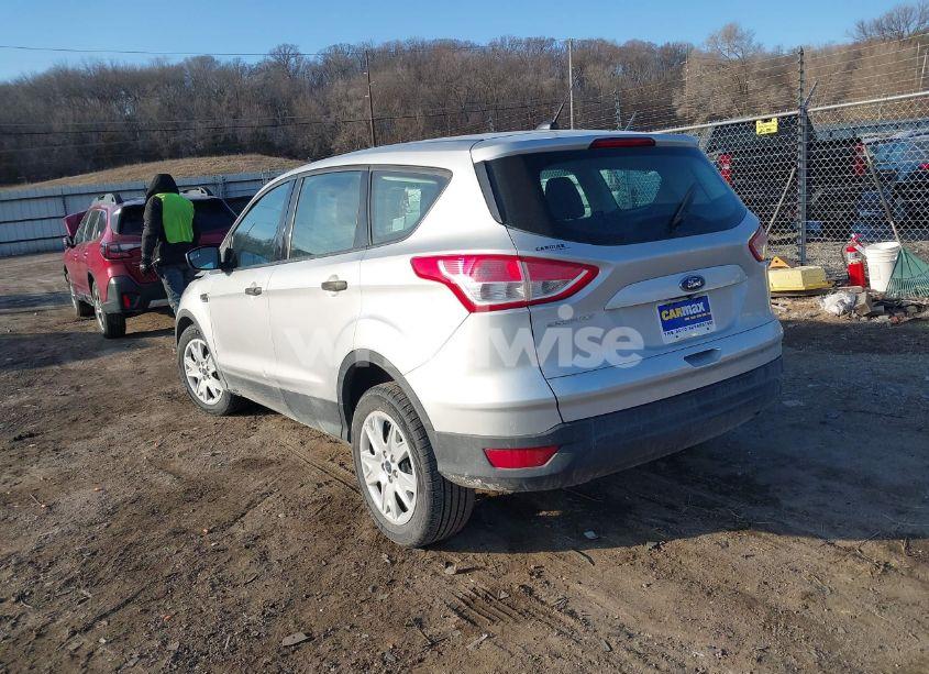 Photo 3 of 2016 Ford Escape S (VIN 1FMCU0F79GUC07426)