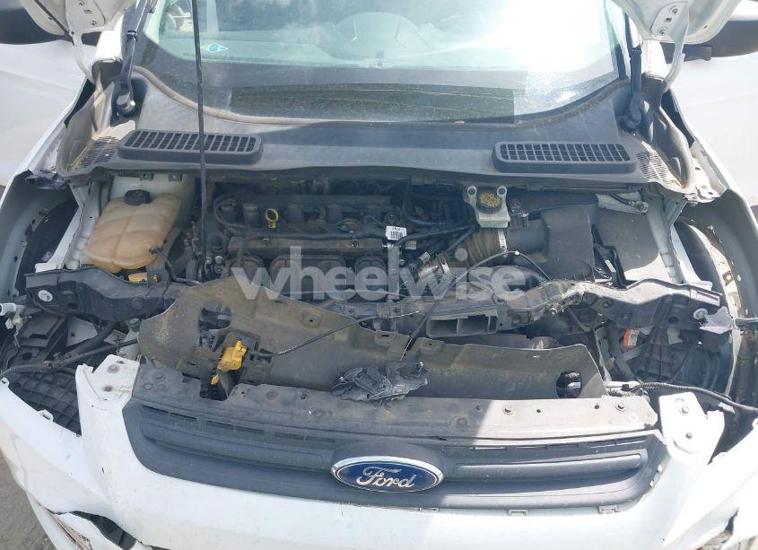 Photo 10 of 2016 Ford Escape S (VIN 1FMCU0F79GUC72860)