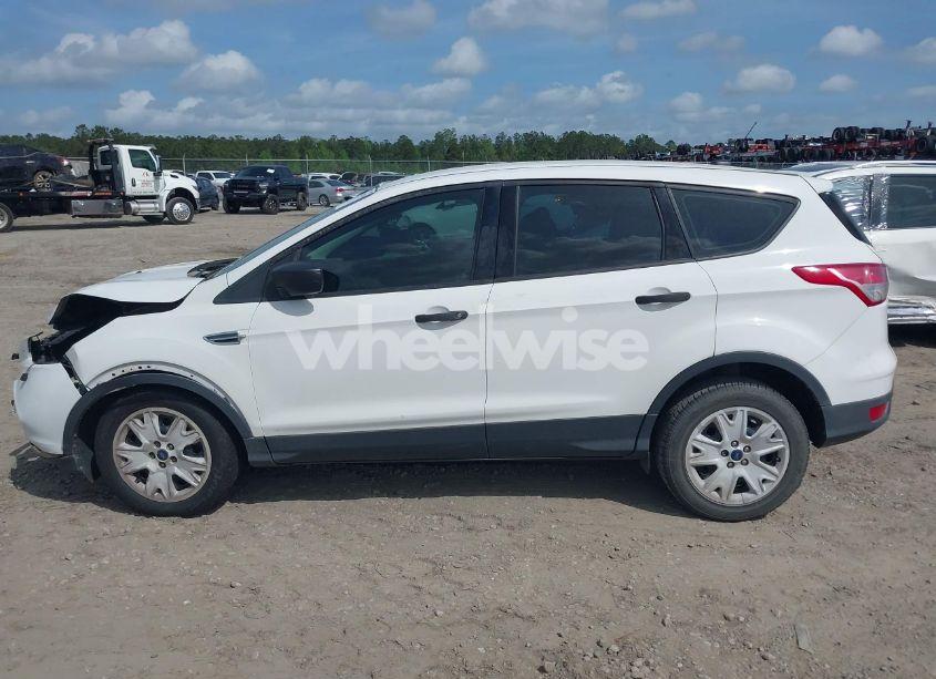 Photo 14 of 2016 Ford Escape S (VIN 1FMCU0F79GUC72860)