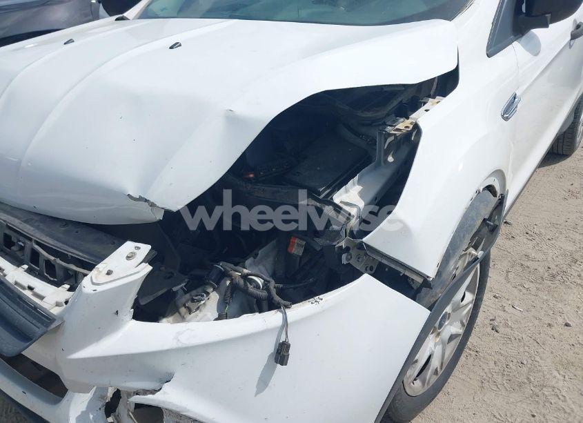 Photo 6 of 2016 Ford Escape S (VIN 1FMCU0F79GUC72860)