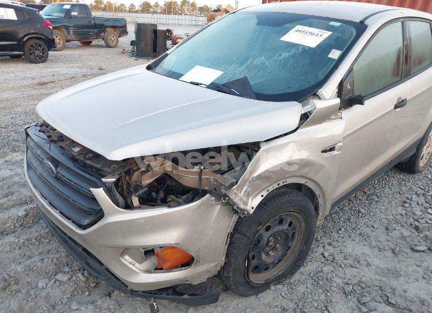 Photo 6 of 2017 Ford Escape S (VIN 1FMCU0F79HUC84380)