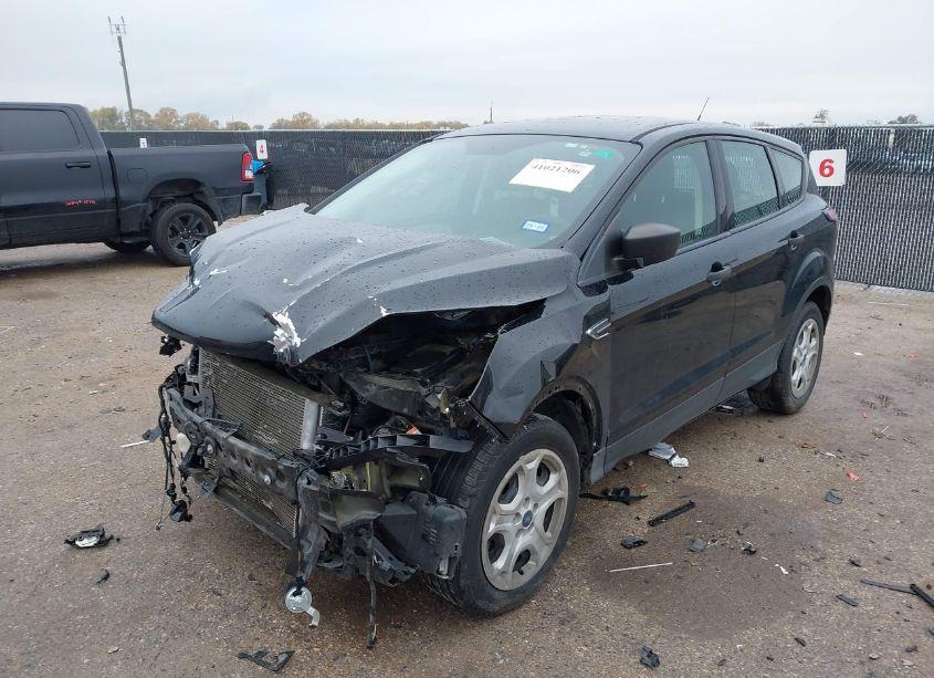 Photo 2 of 2017 Ford Escape S (VIN 1FMCU0F79HUC89918)