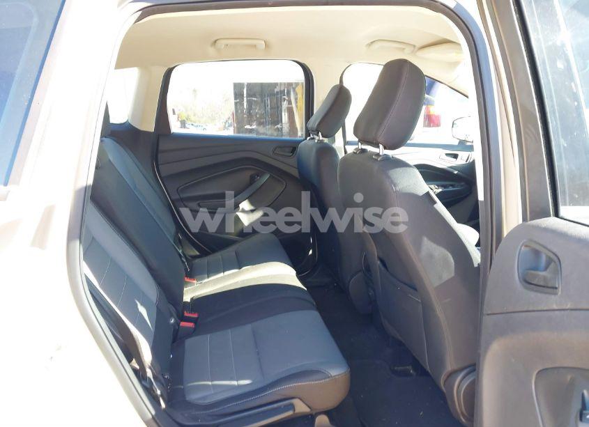 Photo 8 of 2018 Ford Escape S (VIN 1FMCU0F79JUA17441)