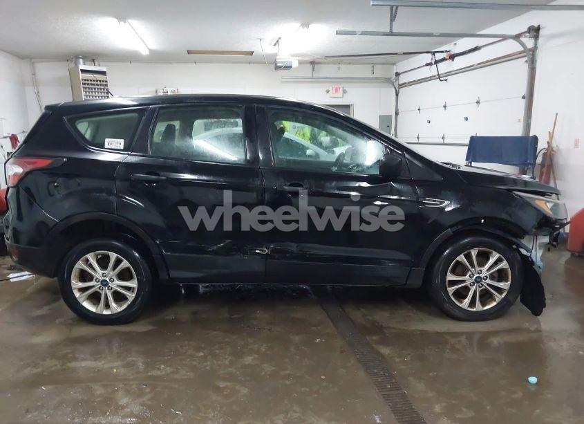 Photo 14 of 2018 Ford Escape S (VIN 1FMCU0F79JUA19660)