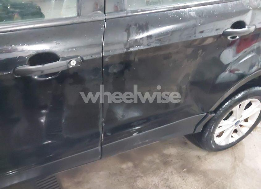 Photo 22 of 2018 Ford Escape S (VIN 1FMCU0F79JUA19660)